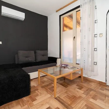 Appartement Jimis Donji Karin